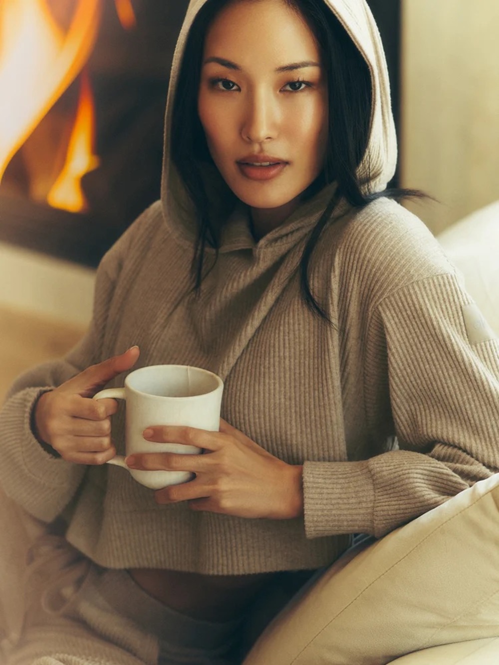 alo | Muse Hoodie in Heather Gravel Tan Oatmeal XS